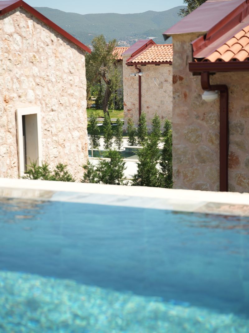 Emin Stone Village 147