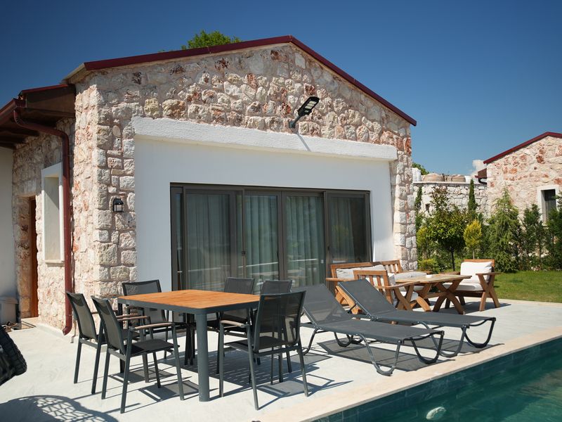 Emin Stone Village 164