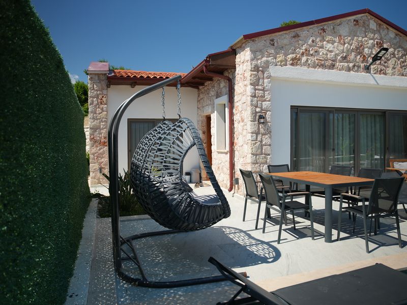 Emin Stone Village 168