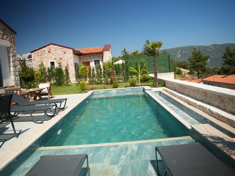 Emin Stone Village 171