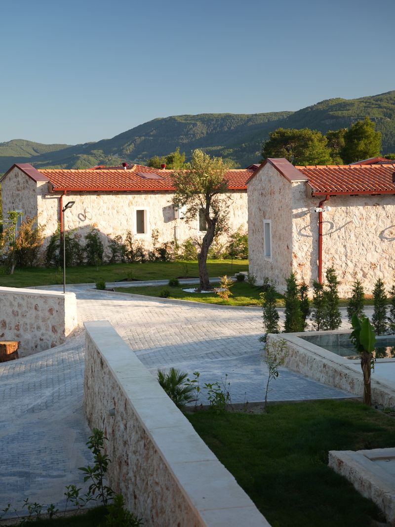 Emin Stone Village 197