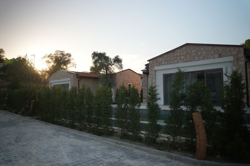 Emin Stone Village 210