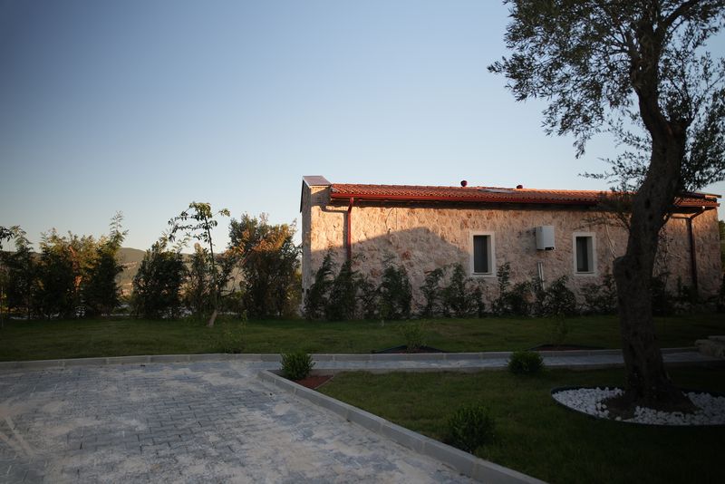 Emin Stone Village 212