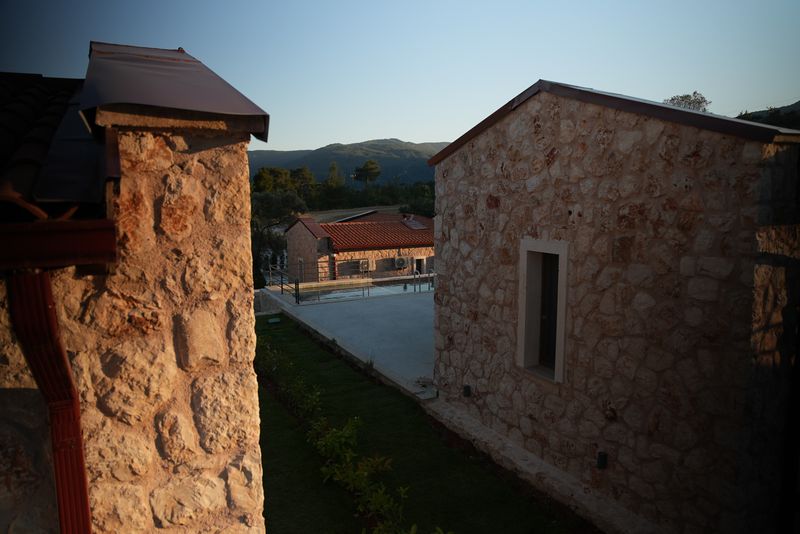 Emin Stone Village 219