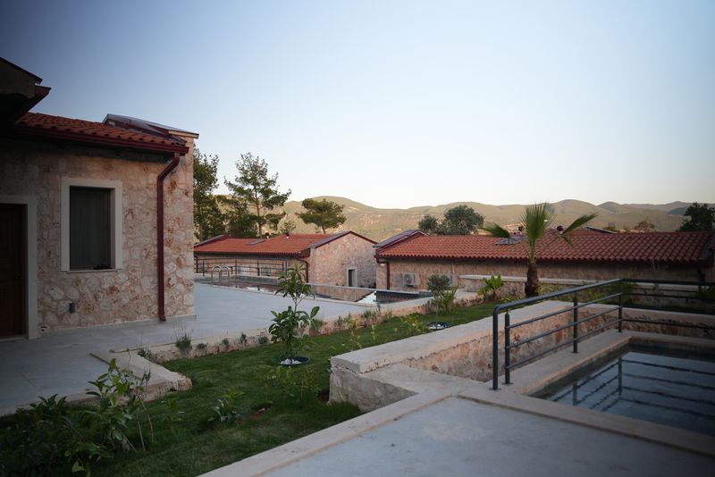 Emin Stone Village 225