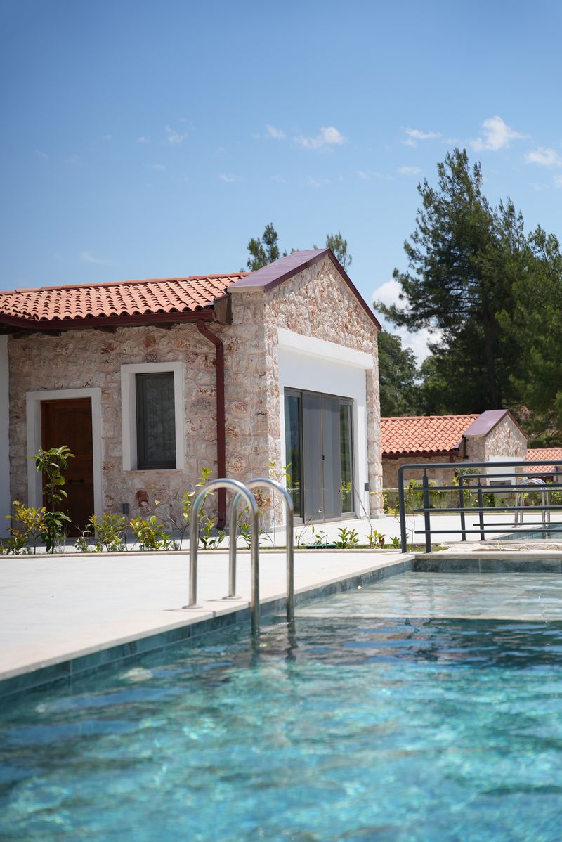 Emin Stone Village 247